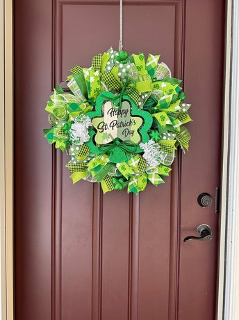 Happy St. Patrick's Day Wreath Front Door, Spring Thin Pancake Wreath Screen Door, Fun Storm Door Shamrock Wreath, St Pat Party Decoration