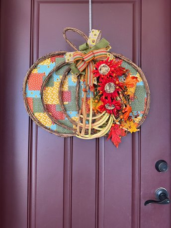 Fall Pumpkin Grapevine Door Wreath, Country Patchwork Screen Storm Door Decor, Large Autumn Floral Sunflower Door Hanger, Thin Door Wreath